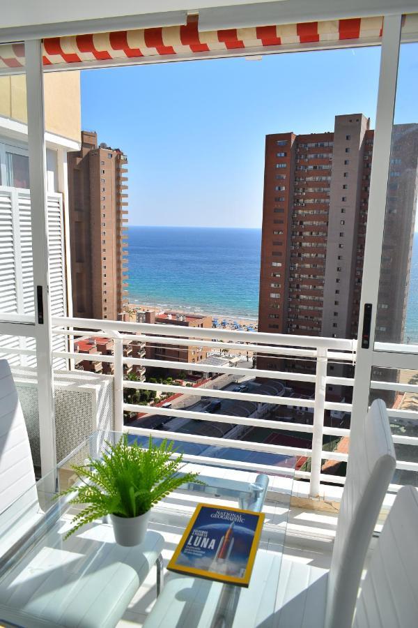 Los Caballos Vip Playa Levante Benidorm Exterior foto